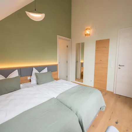 Naturparkbauernhof Poeltl アパート